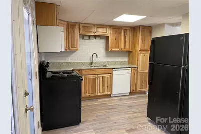 118 Ross Street #B2, Morganton, NC 28655 - Photo 7