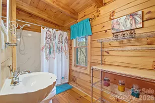 3455 Valley Dr, Lenoir, NC 28645 - Photo 27