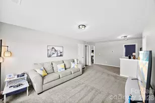 5045 Ashley Pl Dr, Bessemer City, NC 28016 - Photo 17