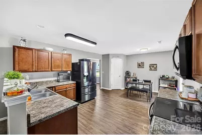 5045 Ashley Place Drive, Bessemer City, NC 28016 - Photo 11