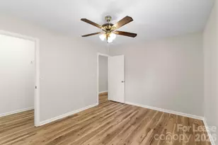 12427 Oakton Hunt Dr, Charlotte, NC 28262 - Photo 29