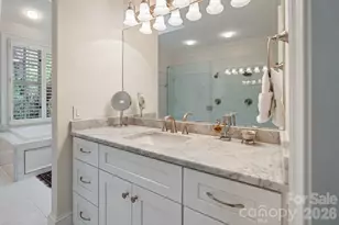 8124 Greencastle Dr, Charlotte, NC 28210 - Photo 13