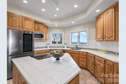 33 Elk Ridge Drive, Asheville, NC 28804 - Photo 11