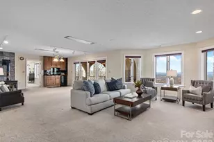 33 Elk Ridge Dr, Asheville, NC 28804 - Photo 33