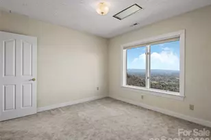 33 Elk Ridge Dr, Asheville, NC 28804 - Photo 31