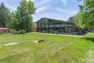 601 Red Oak Dr, Hendersonville, NC 28791 - Photo 37