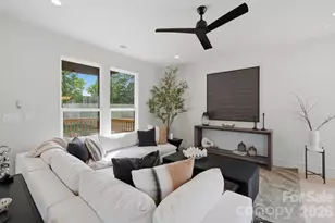 1404 Downs Ave, Charlotte, NC 28205 - Photo 15