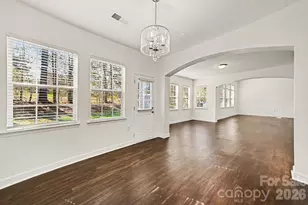 12326 Scott Creek Dr, Charlotte, NC 28213 - Photo 9