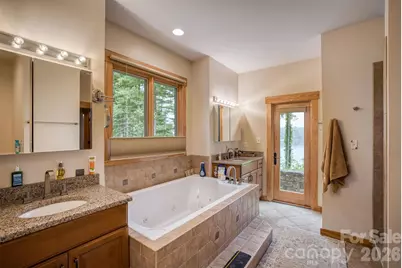 5162 Beech Bluff Drive, Morganton, NC 28655 - Photo 21