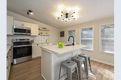 190 Ridge Creek Drive, Troutman, NC 28166 - Photo 7