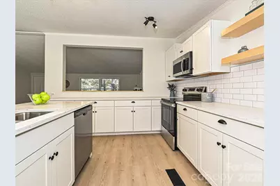 190 Ridge Creek Drive, Troutman, NC 28166 - Photo 9