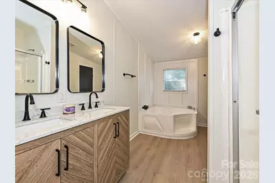 190 Ridge Creek Drive, Troutman, NC 28166 - Photo 17