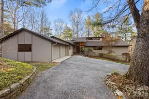 207 Maple Hill Dr, Flat Rock, NC 28731 - Photo 1