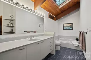 207 Maple Hill Dr, Flat Rock, NC 28731 - Photo 23