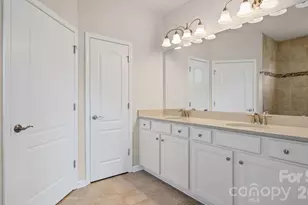 3020 Bartlett St, Fort Mill, SC 29715 - Photo 33