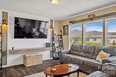 59 Alberto Way, Hendersonville, NC 28792 - Photo 3