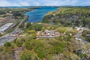 196 Spruce St, Badin, NC 28009 - Photo 5