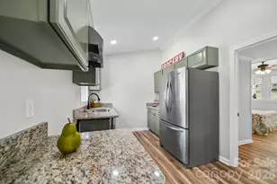 196 Spruce St, Badin, NC 28009 - Photo 11