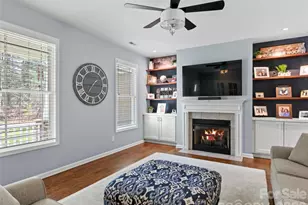 290 Sweetwater Hills Dr, Hendersonville, NC 28791 - Photo 9