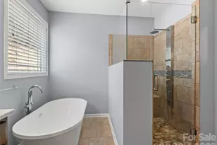 290 Sweetwater Hills Dr, Hendersonville, NC 28791 - Photo 35