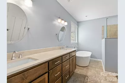 290 Sweetwater Hills Drive, Hendersonville, NC 28791 - Photo 19