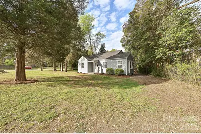 301 Seldon Drive, Charlotte, NC 28216 - Photo 19