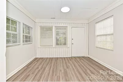 301 Seldon Drive, Charlotte, NC 28216 - Photo 5