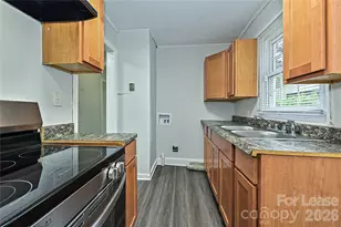 301 Seldon Dr, Charlotte, NC 28216 - Photo 11