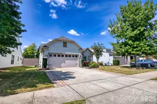 353 Harvest Valley Ln, Fort Mill, SC 29715 - Photo 3