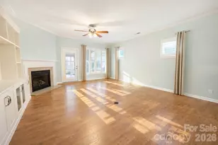 353 Harvest Valley Ln, Fort Mill, SC 29715 - Photo 15