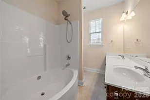 6441 Terrace View Ct, Charlotte, NC 28269 - Photo 19