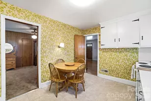 4728 Grasset Ave, Charlotte, NC 28269 - Photo 13