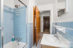 4728 Grasset Ave, Charlotte, NC 28269 - Photo 27