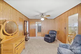 4728 Grasset Ave, Charlotte, NC 28269 - Photo 19