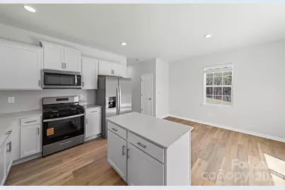 204 Calvin Creek Drive, Troutman, NC 28166 - Photo 15