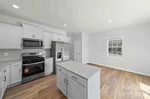 204 Calvin Crk Dr, Troutman, NC 28166 - Photo 15