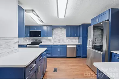 605 Ridgewood Court, Mount Holly, NC 28120 - Photo 5