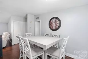 605 Ridgewood Ct, Mount Holly, NC 28120 - Photo 7