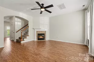 152 Charterhouse Ln, Fort Mill, SC 29715 - Photo 3