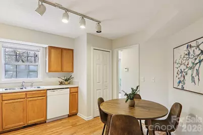 17 Castle Street, Asheville, NC 28803 - Photo 13