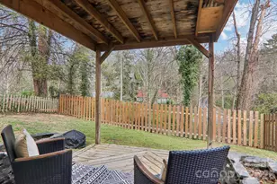 17 Castle St, Asheville, NC 28803 - Photo 33