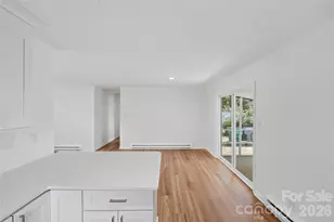 5906 Whitingham Dr, Charlotte, NC 28215 - Photo 13
