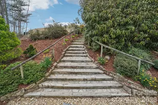 1409 Woodsong Dr, Hendersonville, NC 28791 - Photo 37