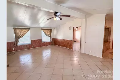 2746 Orangewood Lane, Newton, NC 28658 - Photo 13