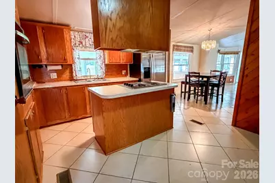 2746 Orangewood Lane, Newton, NC 28658 - Photo 21