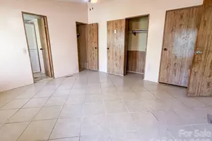 2746 Orangewood Ln, Newton, NC 28658 - Photo 21