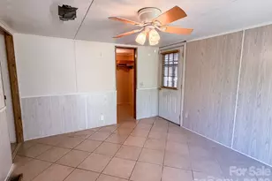 2746 Orangewood Ln, Newton, NC 28658 - Photo 37