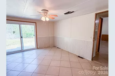 2746 Orangewood Lane, Newton, NC 28658 - Photo 35