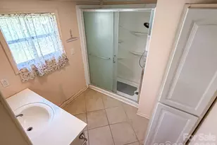 2746 Orangewood Ln, Newton, NC 28658 - Photo 29