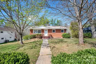 8 N Pershing Rd, Asheville, NC 28805 - Photo 25